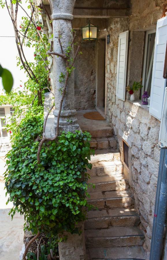 דירות קרס Barbarossa House With Parking מראה חיצוני תמונה